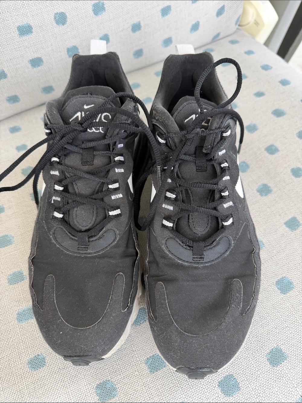 Nike size 7 Air Max 270 React black athletic shoes, GUC
